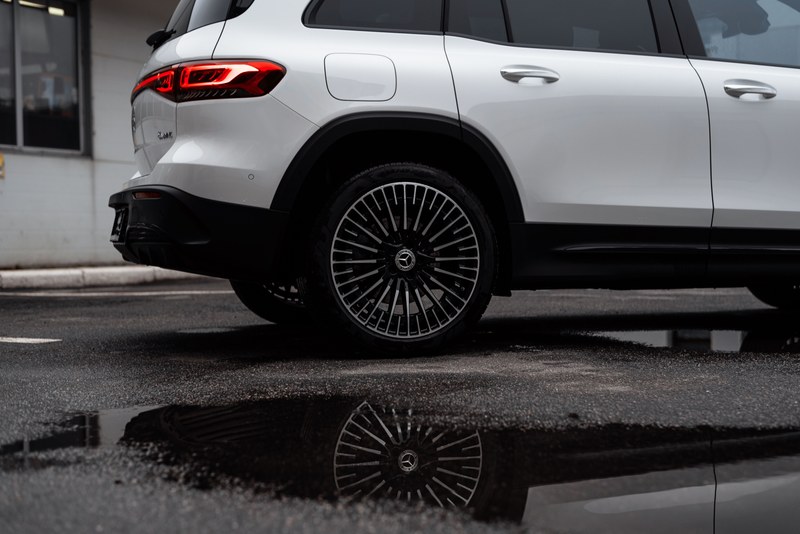Multi-spoke wheels
